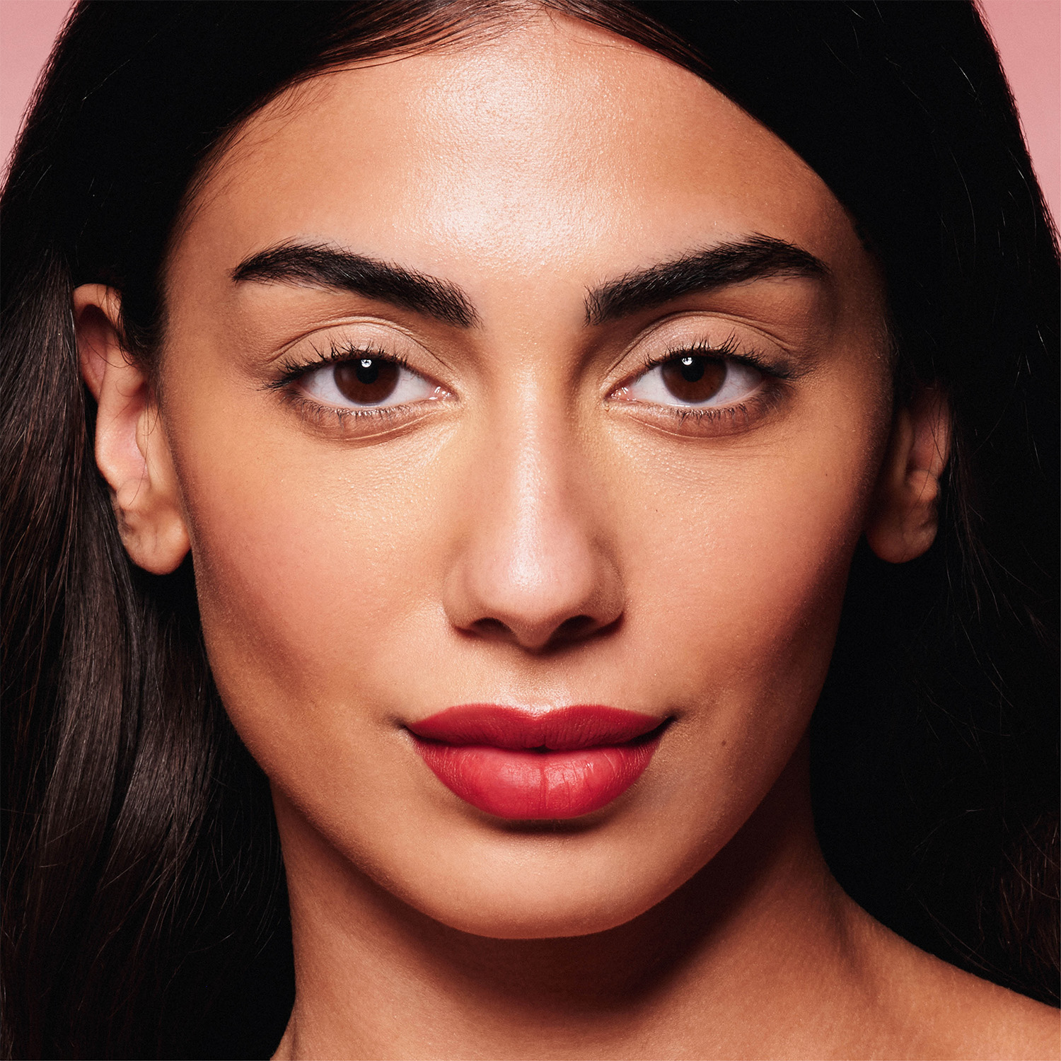 CLOUD KISS MATTE LIP MOUSSE BY ICONIC LONDON ( MOUSSE LABIAL)